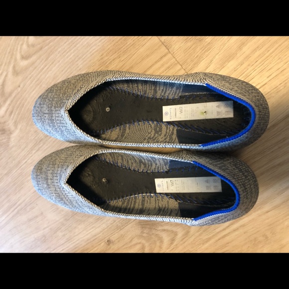 Size 7 Rothys - Picture 2 of 4